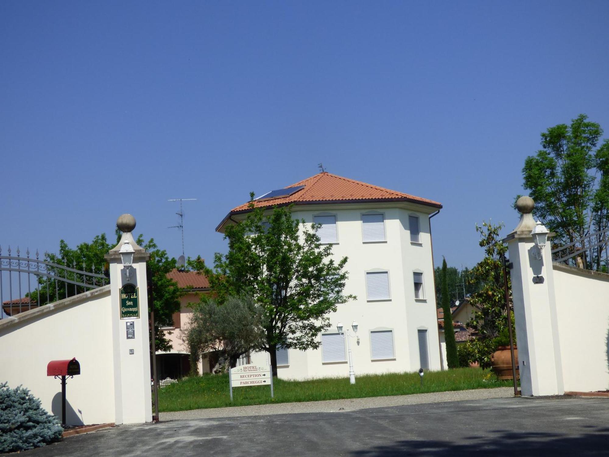 Boutique Hotel San Giovanni San Giovanni in Persiceto Exterior foto
