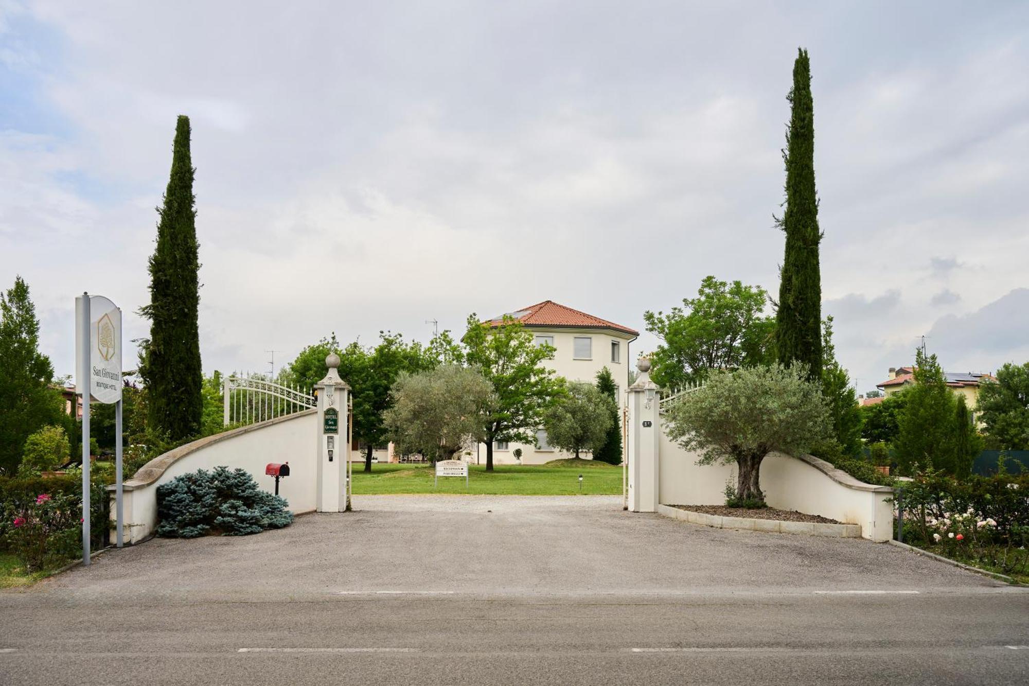 Boutique Hotel San Giovanni San Giovanni in Persiceto Exterior foto